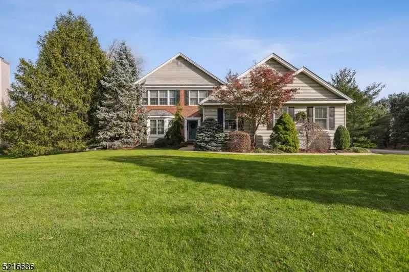 3 Kale Dr, Bridgewater Twp., NJ 08807