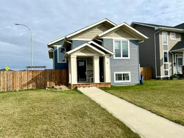 Blackfalds, AB T4M 0L7,1 Vermont Close