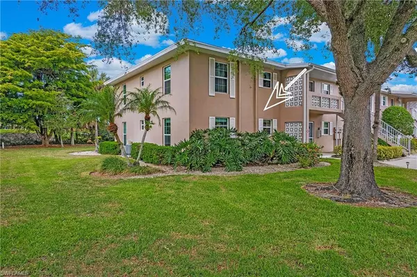 221 Cypress WAY E 101, Naples, FL 34110