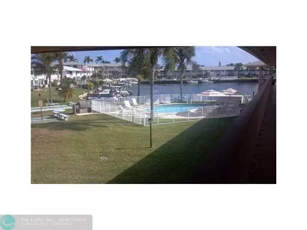 Pompano Beach, FL 33060,298 SE 6th Ave  #9