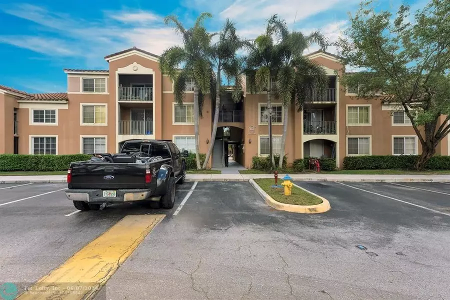 4848 N State Road 7  #104, Coconut Creek, FL 33073