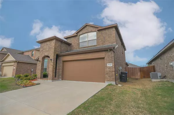 Fort Worth, TX 76179,9125 Edenberry Lane