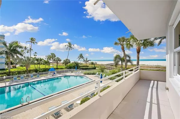 Marco Island, FL 34145,240 Seaview CT 211