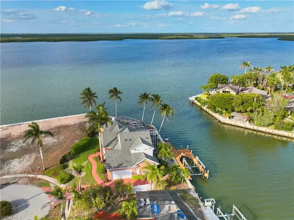 Marco Island, FL 34145,1793 Wavecrest CT