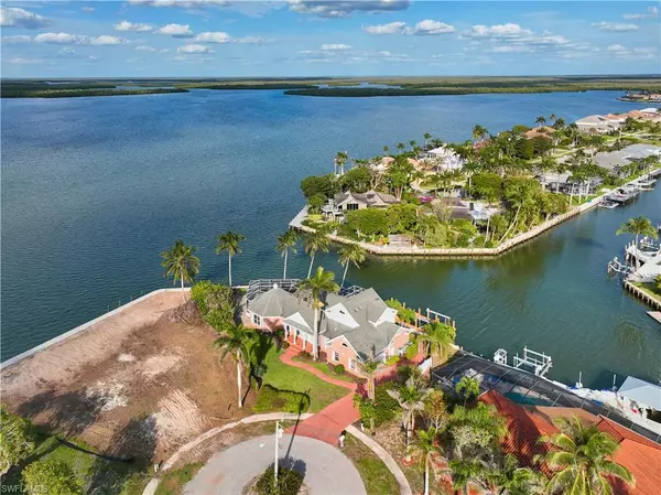 Marco Island, FL 34145,1793 Wavecrest CT