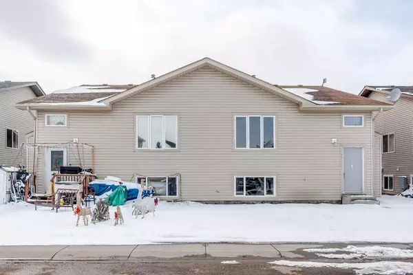 Olds, AB T4H 0C1,28A Sierra DR