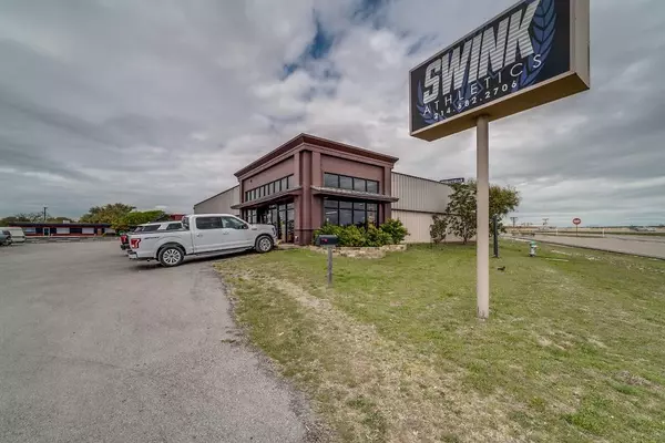 1411 N Highway 67, Midlothian, TX 76065