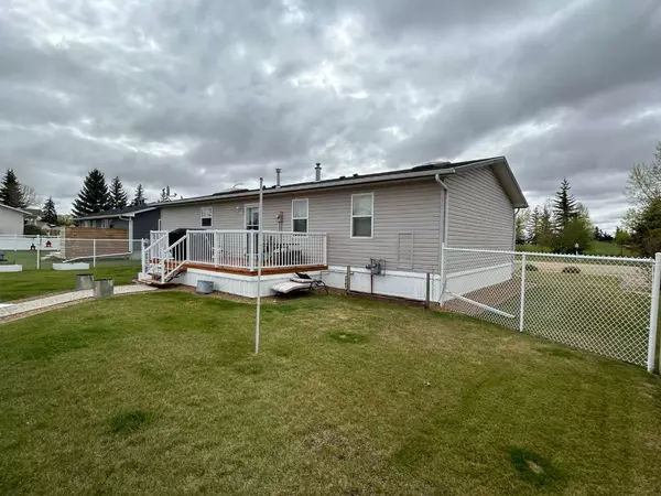 Forestburg, AB T0B1N0,5605 45 AVE W