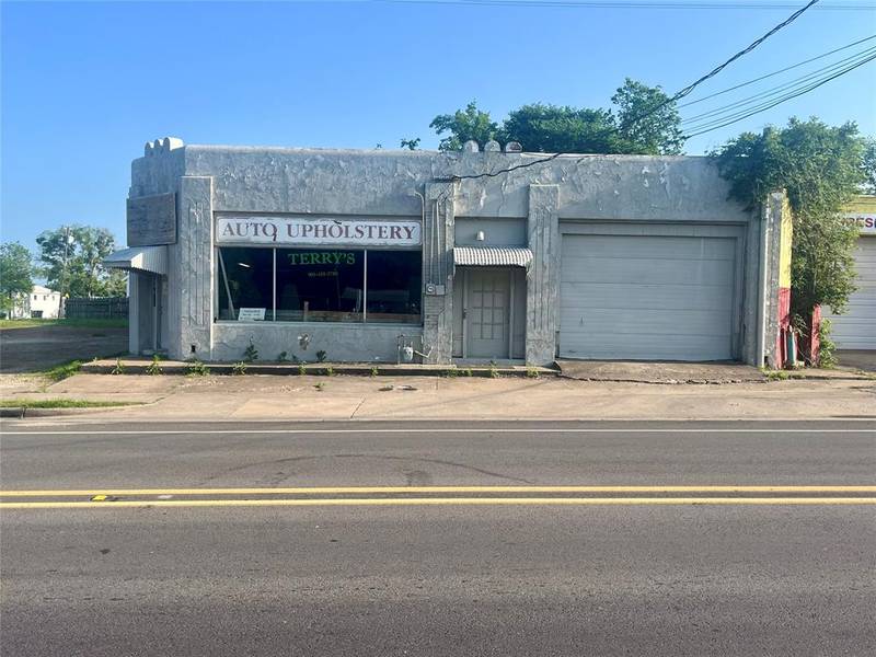 3219 Lee Street, Greenville, TX 75401