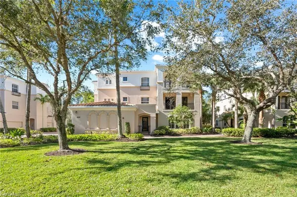 2809 TIBURON BLVD E 2-101, Naples, FL 34109