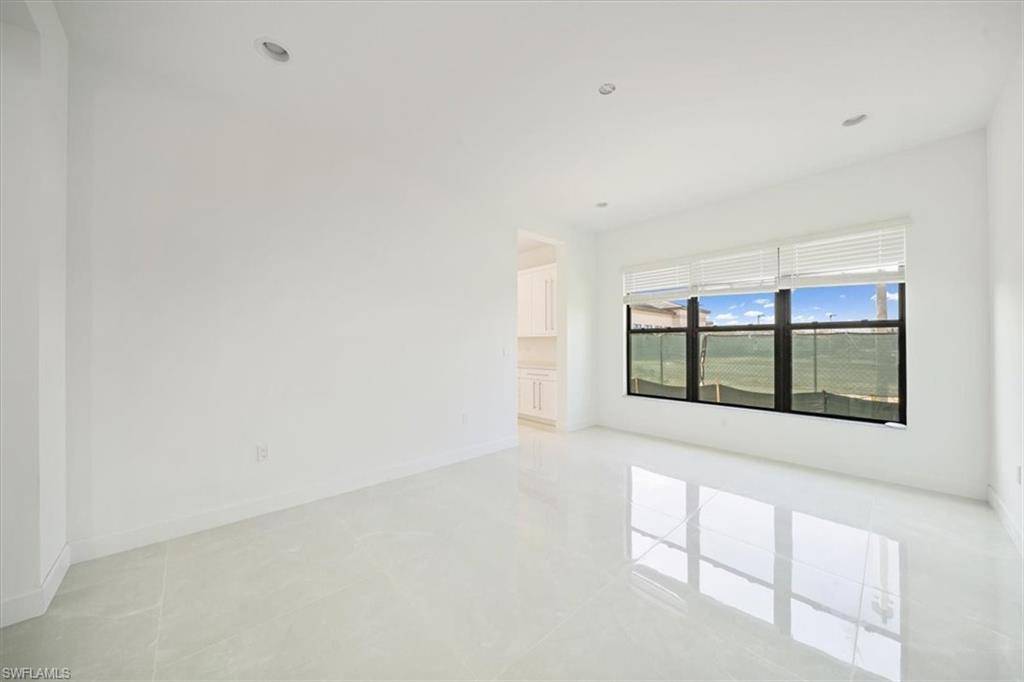 Estero, FL 33928,20151 Camellia Crosse LN
