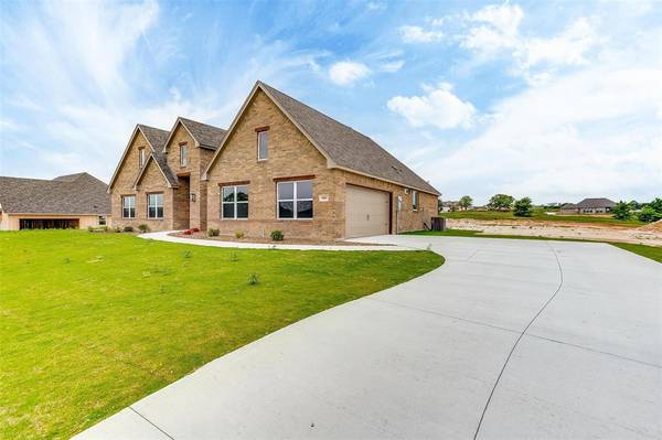 Springtown, TX 76082,9005 Valley Oak Court