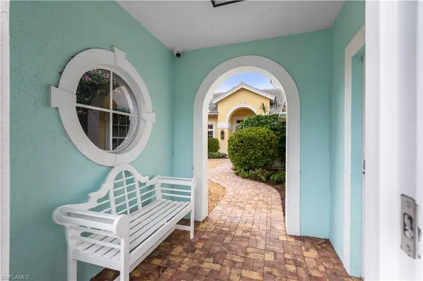 7521 Cordoba CIR, Naples, FL 34109