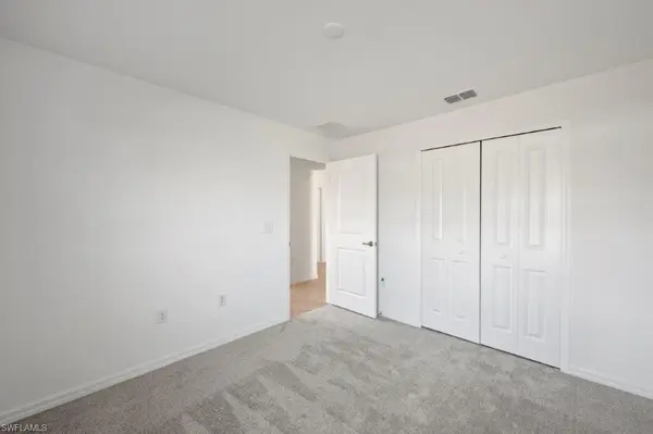 820 44th ST, Cape Coral, FL 33993