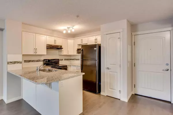 Calgary, AB T3K 0V9,175 Panatella HL NW #2112