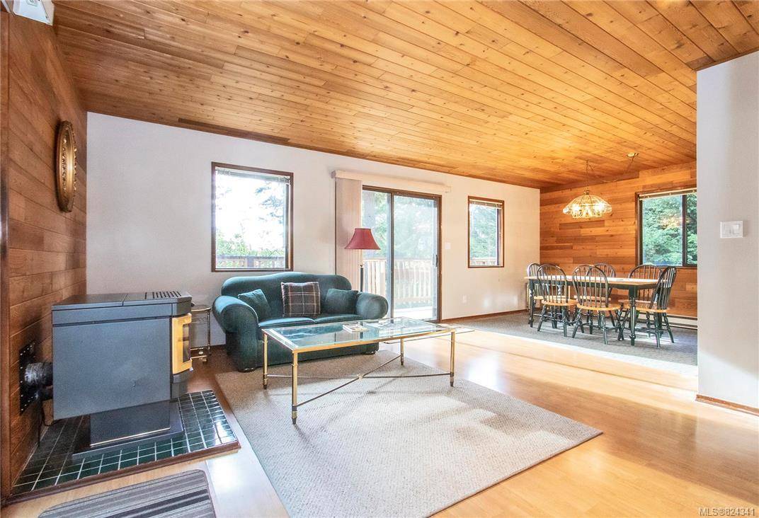 Pender Island, BC V0N 2M2,1634 Schooner Way