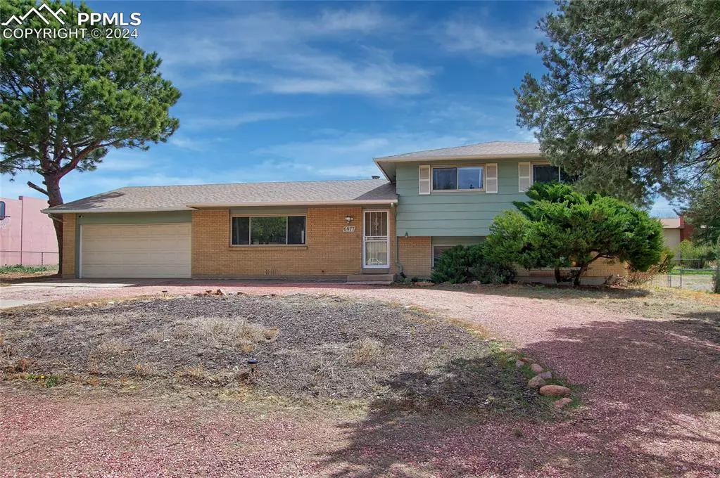 Colorado Springs, CO 80918,6977 Prince DR