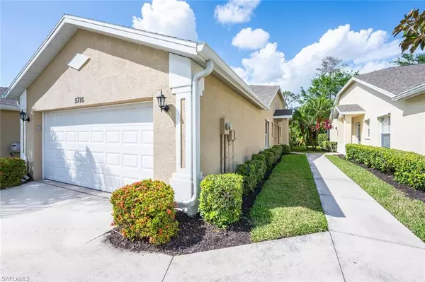 Naples, FL 34112,5716 Greenwood CIR 50