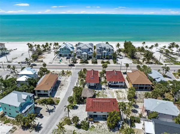 Fort Myers Beach, FL 33931,101 Washington AVE