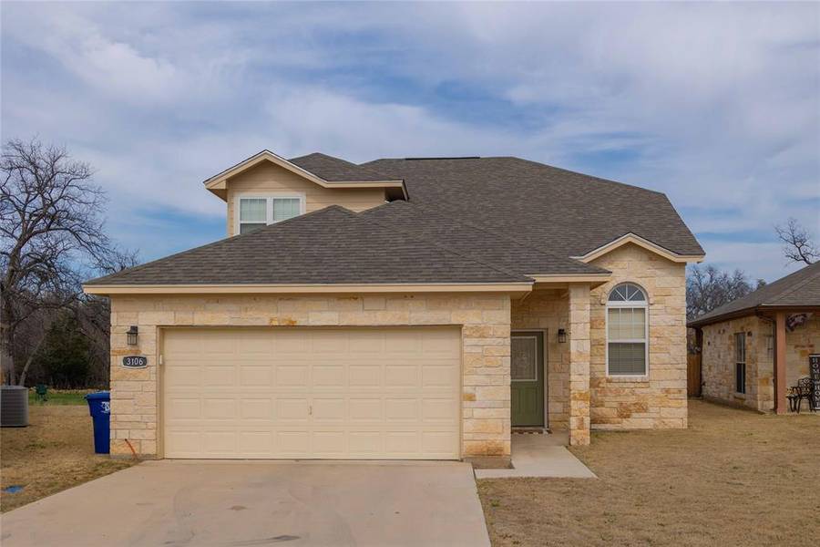 3106 Waterstone Drive, Brownwood, TX 76801