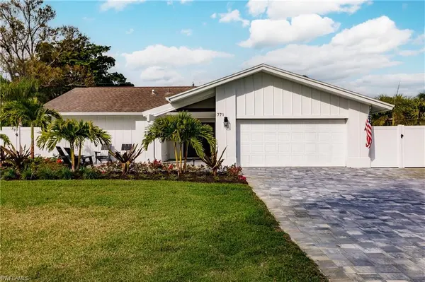 771 108th AVE N, Naples, FL 34108