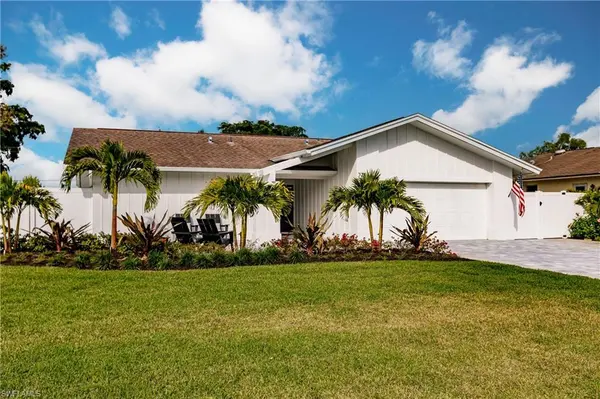771 108th AVE N, Naples, FL 34108
