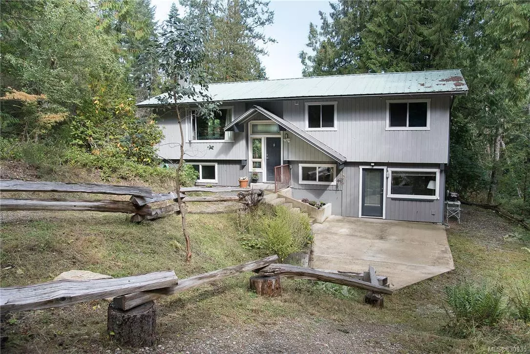 Salt Spring, BC V8K 1Y3,341 Reynolds Rd