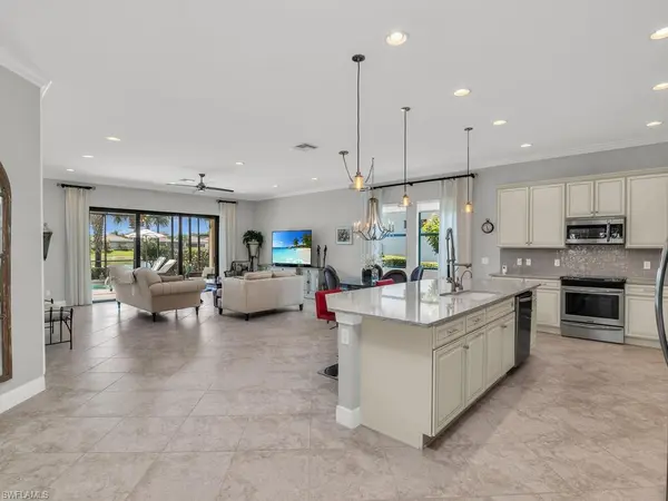 4719 Abaca CIR, Naples, FL 34119