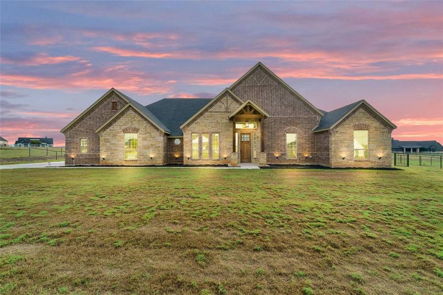 6320 Leo Lane, Godley, TX 76044