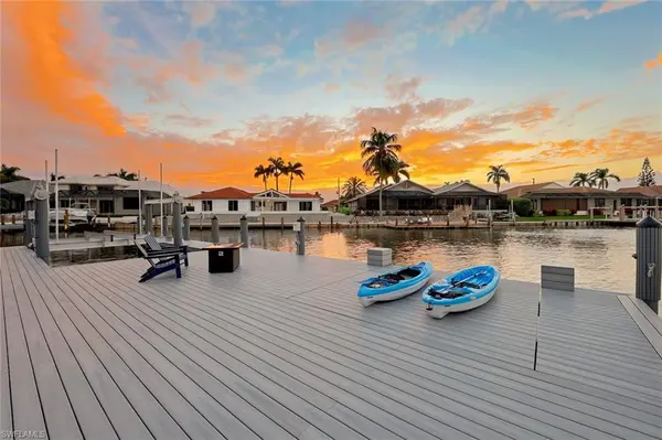 230 Geranium CT, Marco Island, FL 34145