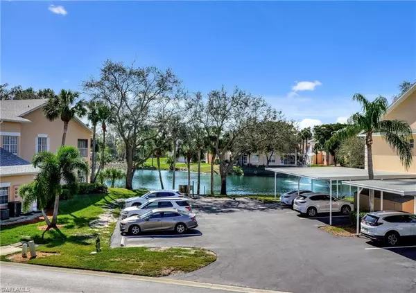 Naples, FL 34110,757 Wiggins Lake DR 4-202