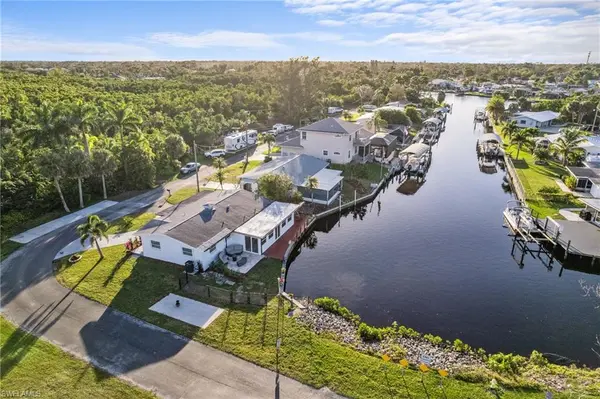 8141 Cleaves RD, North Fort Myers, FL 33903