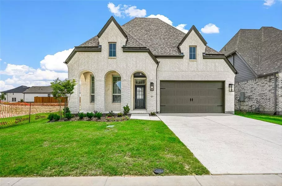 6329 Tavolo Parkway, Fort Worth, TX 76123