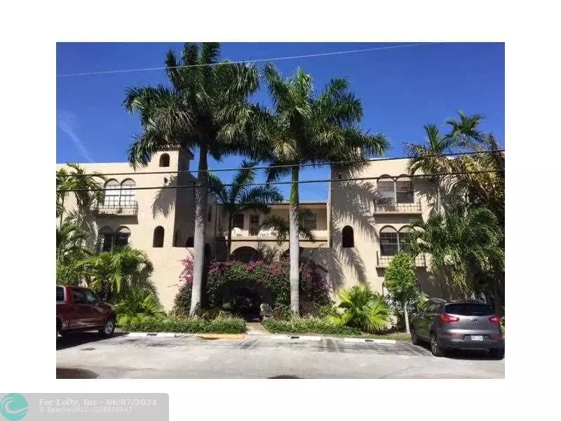 815 NE 28th St  #102, Wilton Manors, FL 33334