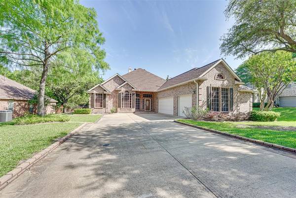 1862 Emerald Bay Drive, Rockwall, TX 75087