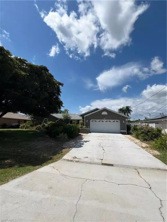 Cape Coral, FL 33990,1441 19th TER