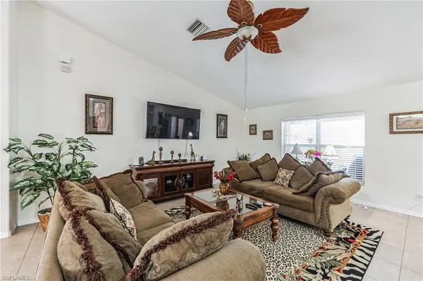 9161 Migue CIR, Port Charlotte, FL 33981