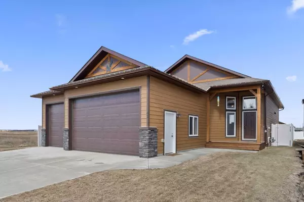 Olds, AB T4H 0G2,42 Viceroy CRES