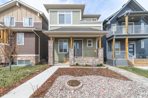 Calgary, AB T3P 1N3,276 Lucas AVE NW