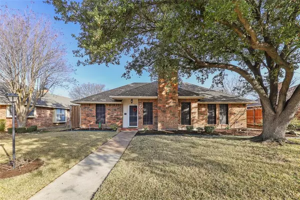 2007 Espinosa Drive, Carrollton, TX 75010