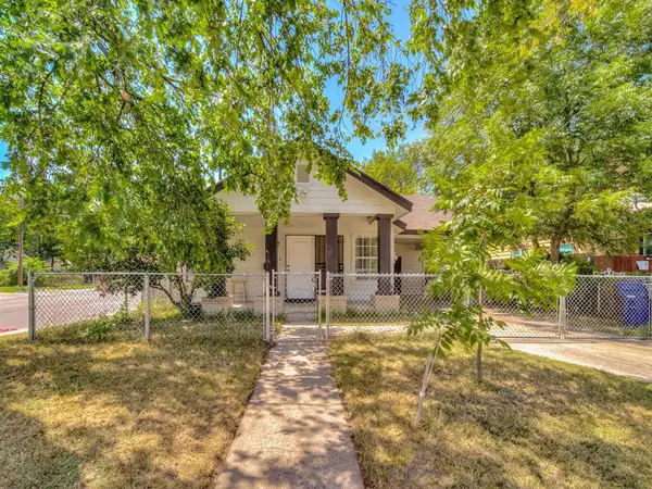 2803 Dathe Street, Dallas, TX 75215