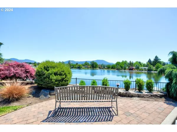 Grants Pass, OR 97526,336 Winston DR