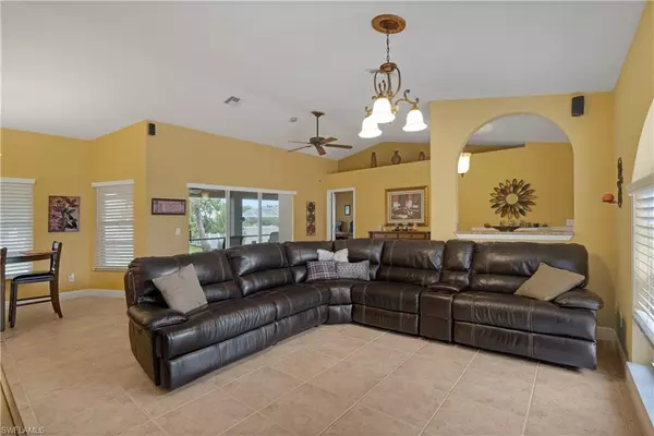 Cape Coral, FL 33991,106 11th TER