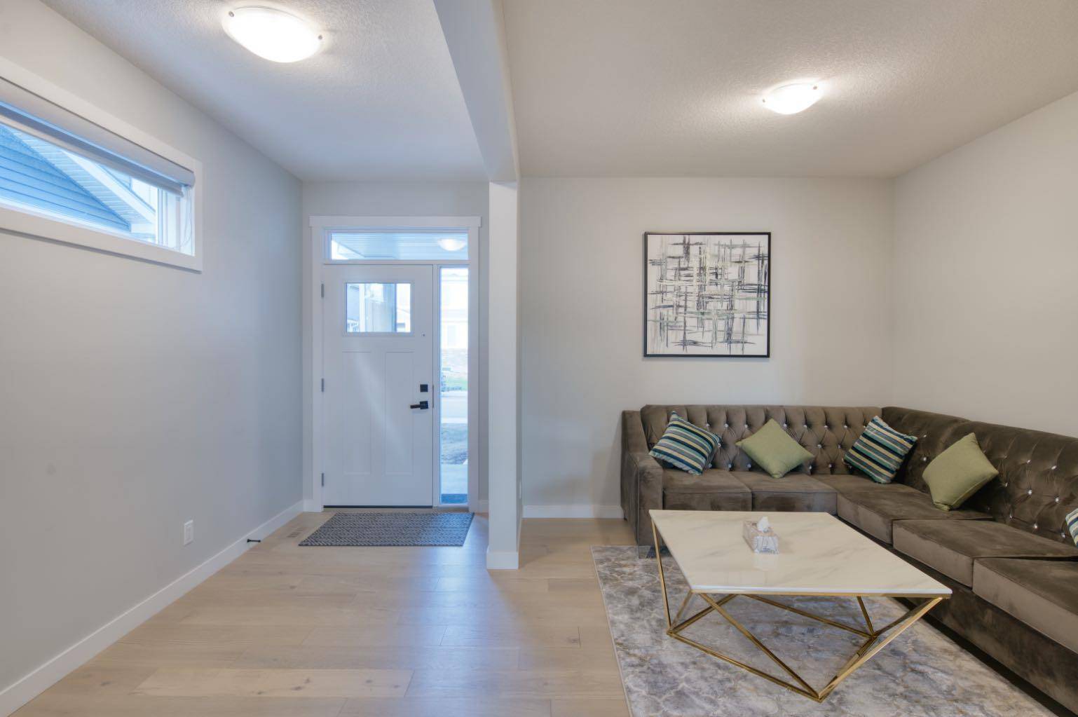 Chestermere, AB T1X 2N4,239 chelsea Heath