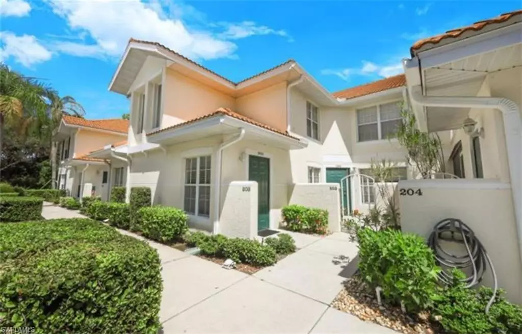 Naples, FL 34110,4940 Deerfield WAY C203