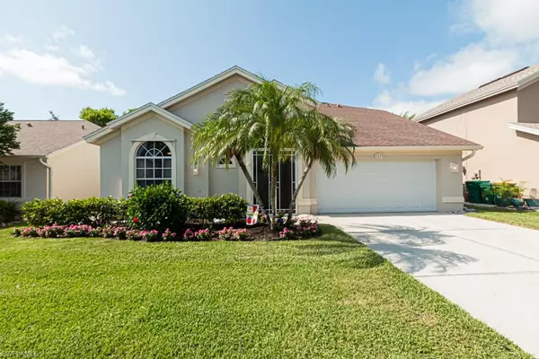 7633 Citrus Hill LN, Naples, FL 34109