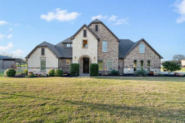 415 Hidden Lakes Boulevard, Gunter, TX 75058