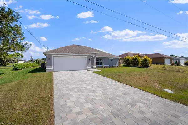 1015 8th TER, Cape Coral, FL 33993