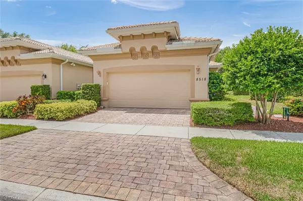 Naples, FL 34113,8518 Chase Preserve DR