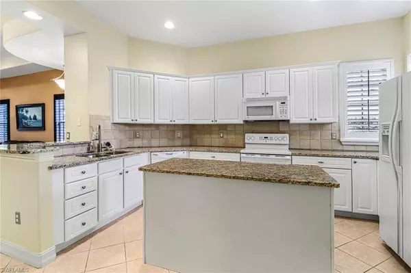 Naples, FL 34113,8518 Chase Preserve DR